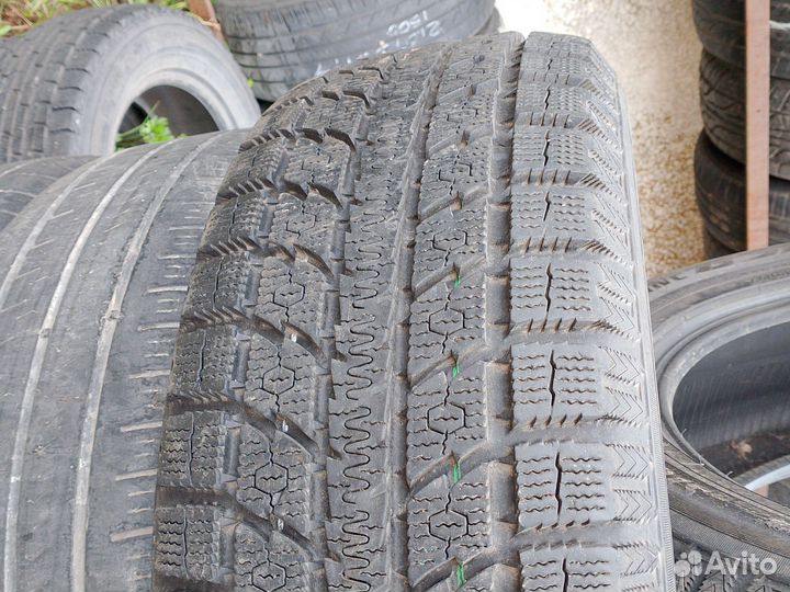 Toyo Observe GSi-5 235/60 R18 107S