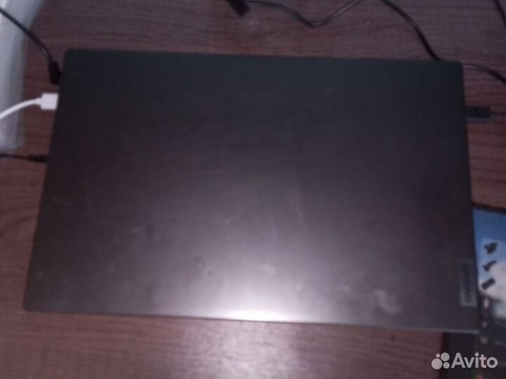 Ноутбук lenovo
