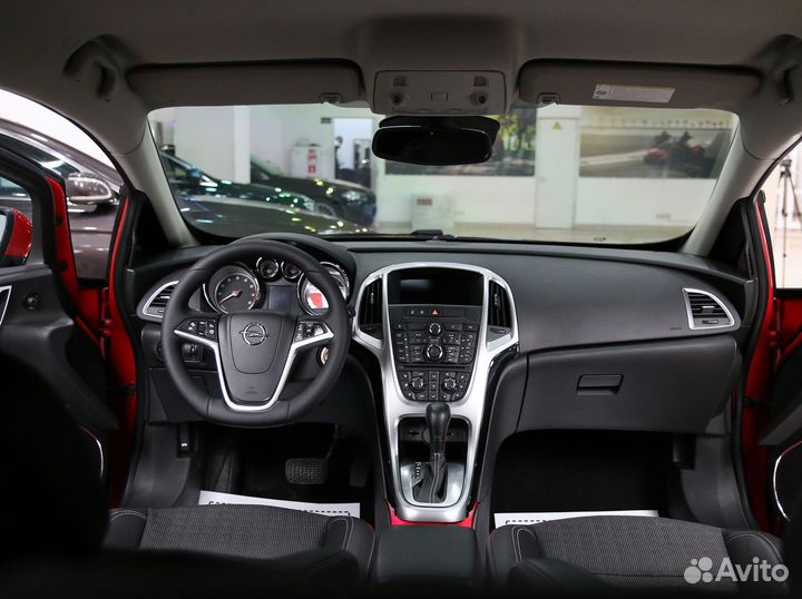 Opel Astra GTC 1.4 AT, 2013, 113 000 км