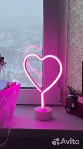 Неоновый светильник