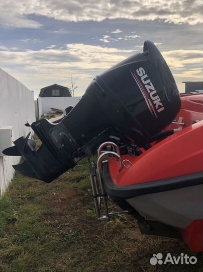 Продаю прогулочный катер