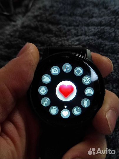 Часы фитнес-трекер