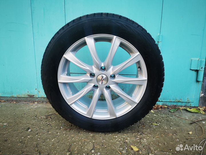 Новые зимние колеса R 17 215/55 Nokian Tyres