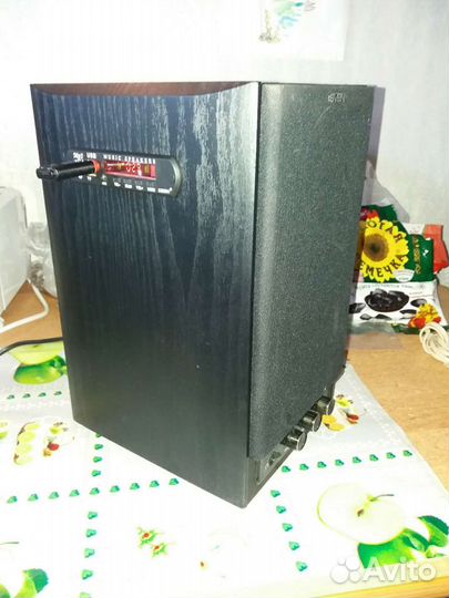 Музыкальный центр