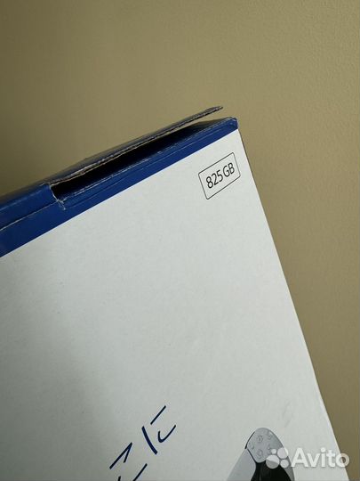 Sony PS5 с дисководом и 2 джойстика