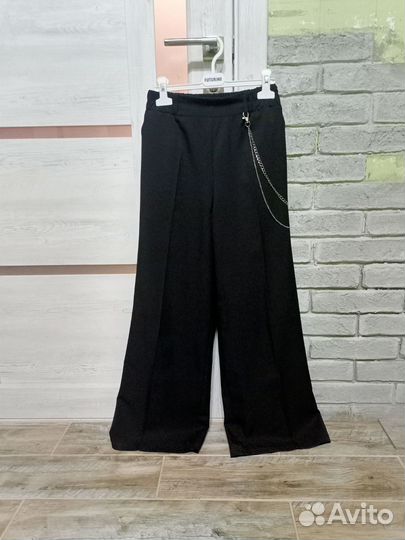 Брючный костюм