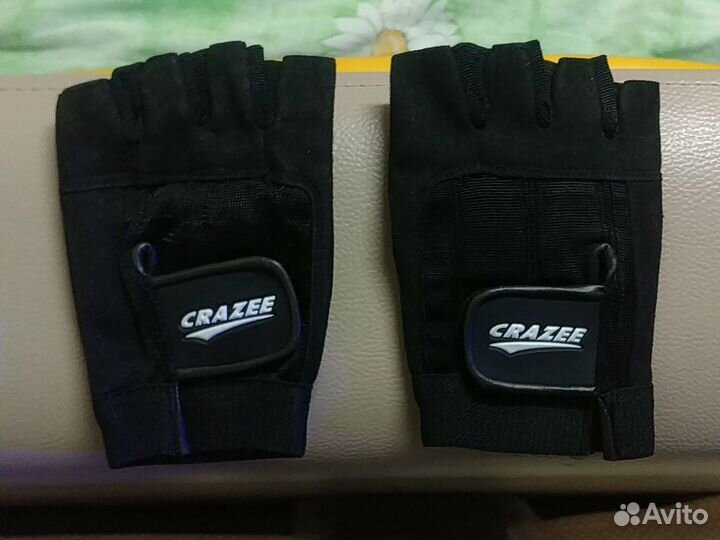 Перчатки для спорта