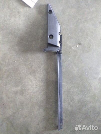 Кронштейн радиатора Bmw X5 E53 3.0D 2003