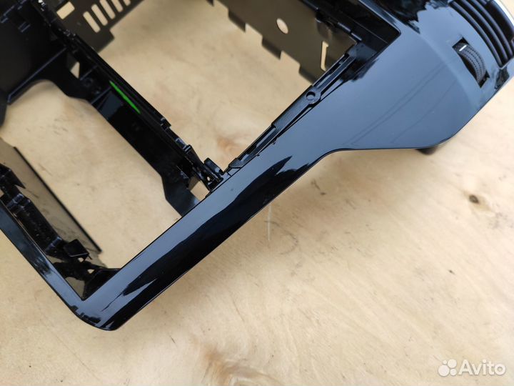 Консоль передняя с кнопками Cosmo Opel Zafira B