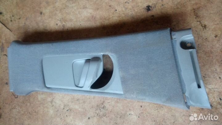 Обшивка центральной стойки правая для Toyota Camr