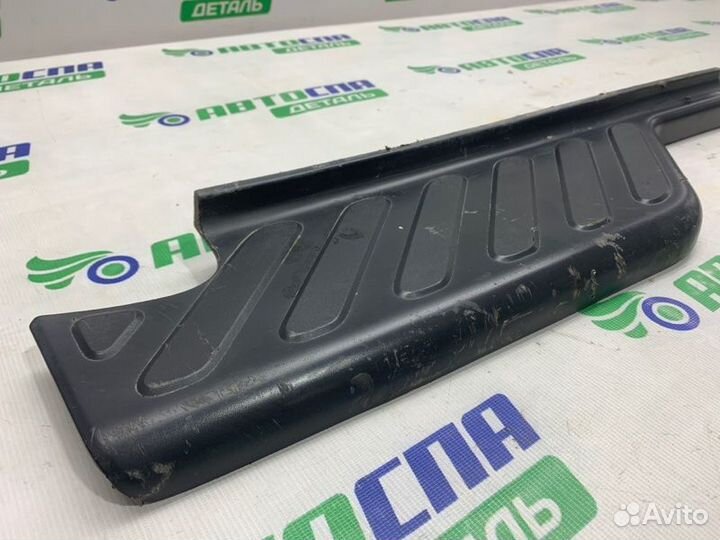 Накладка бампера задняя Nissan Navara пикап дизель