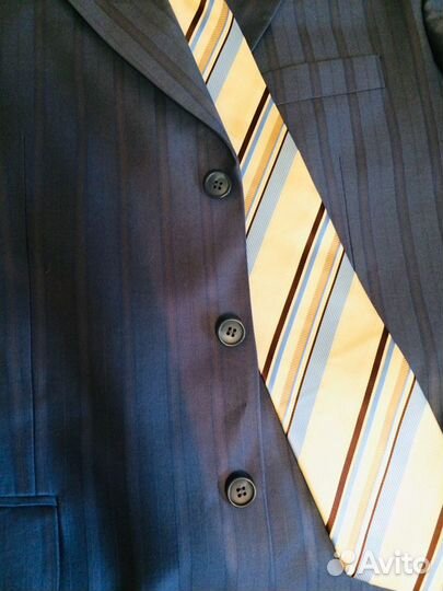 Классический костюм Van Cliff (+рубашка) 52-54 р