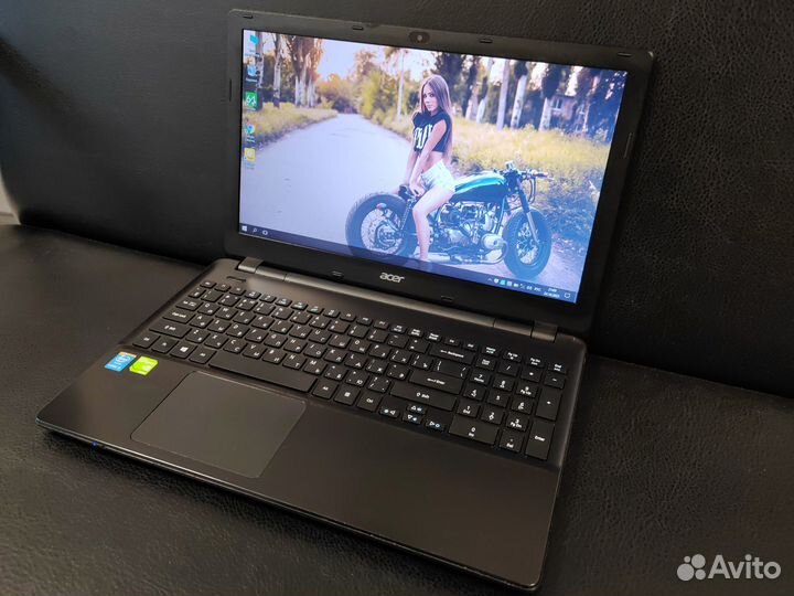 Ноутбук Acer/ i3-4030U/GeF 840M/SSD 256GB