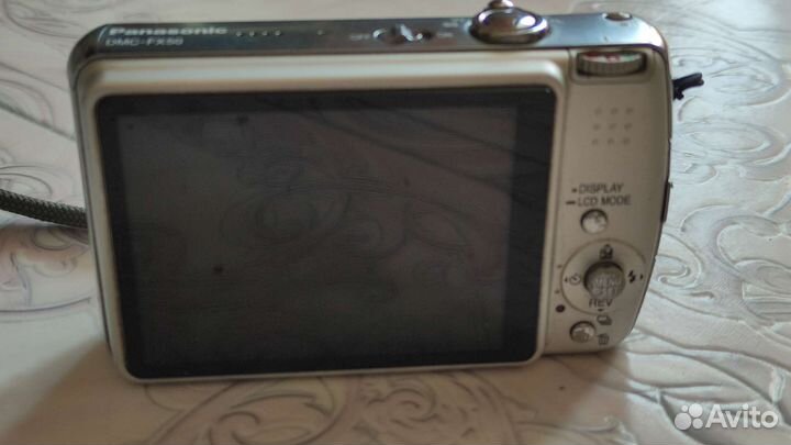 Компактный фотоаппарат отличном состоянии