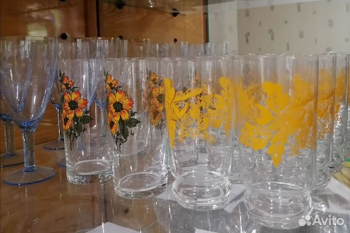 Бокалы, стопки, фужеры