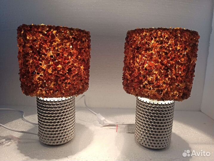 Настольные лампы с янтарем