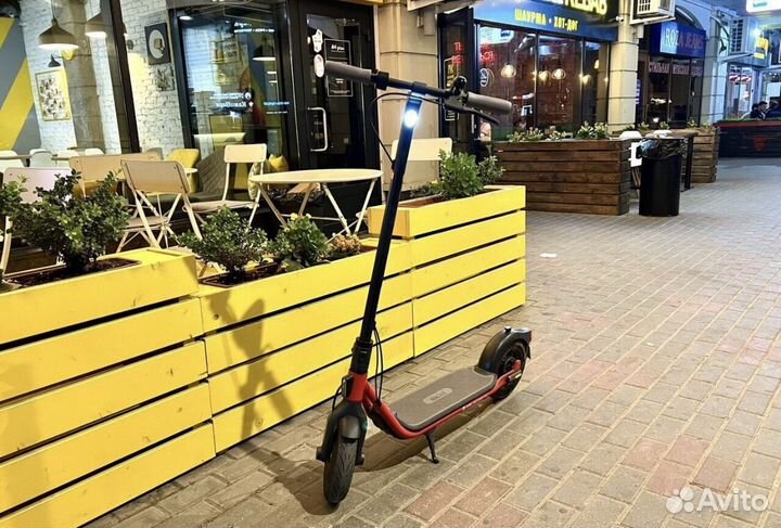 Самокат ninebot d18u