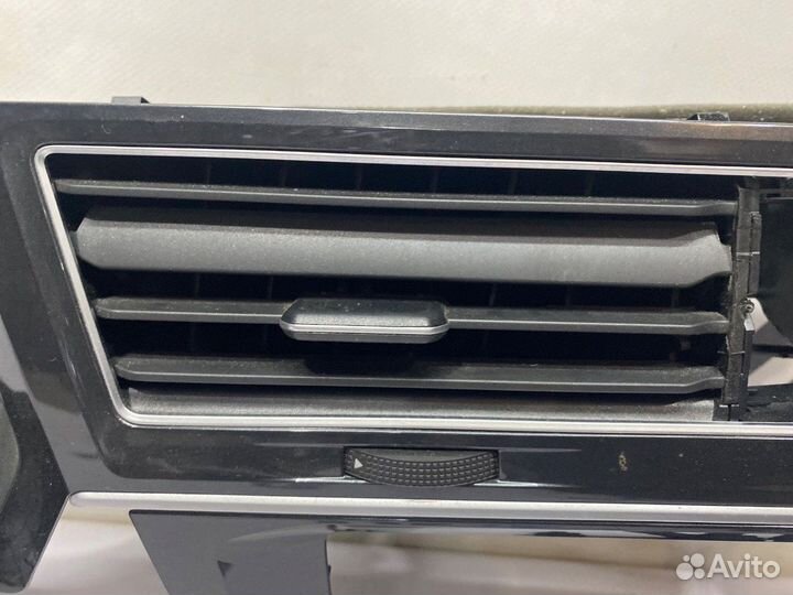 Volkswagen Tiguan 22019 5NB857189VR140-272