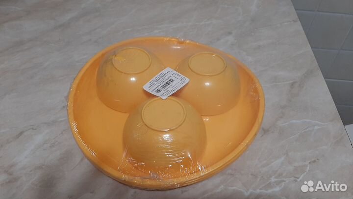 Посуда из пластика