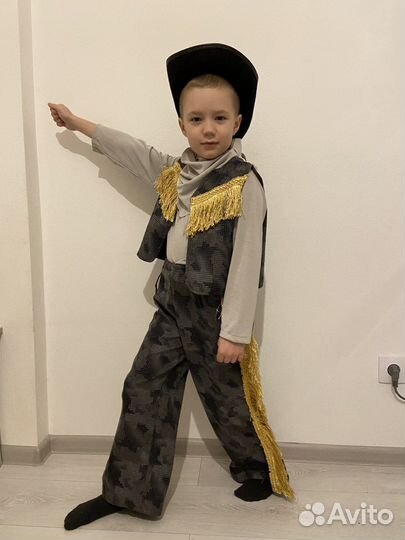 Костюм гусара