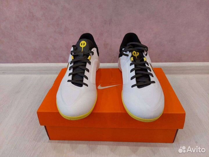 Бутсы мужские (футзалки) Nike React Legend 9