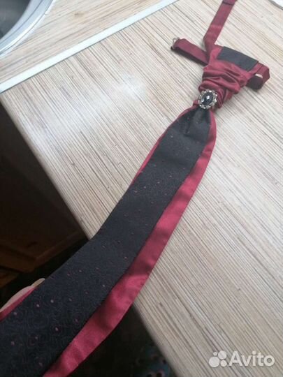 Галстук-пластрон