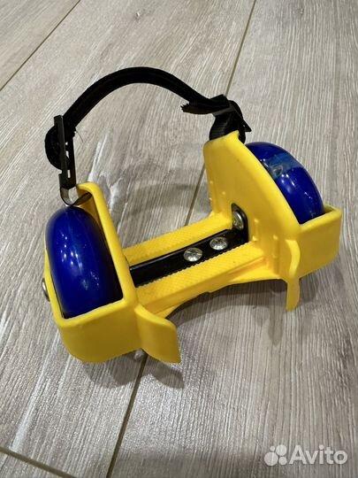 Роликовые колеса на обувь (новые)