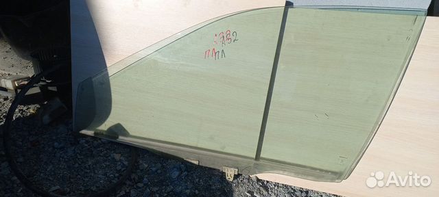 Стекло двери передней левой Nissan Cefiro (A32) II