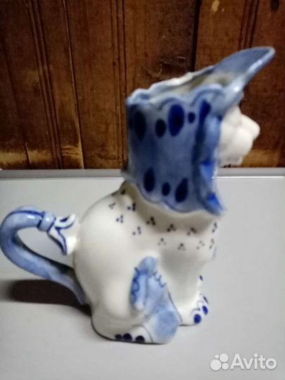 Молочник Лев Фарфор Гжель
