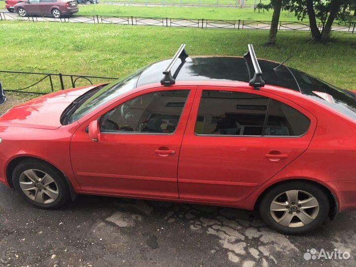 Багажник Атлант на крышу Skoda Octavia