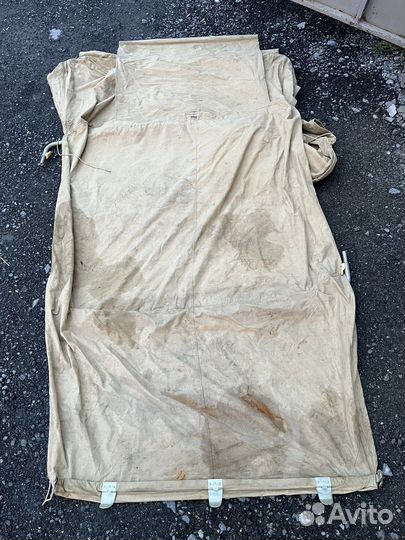 Тент (вроде от лодки)