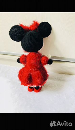 Минни маус