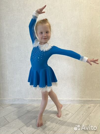 Платье для выступления по фигурному катанию