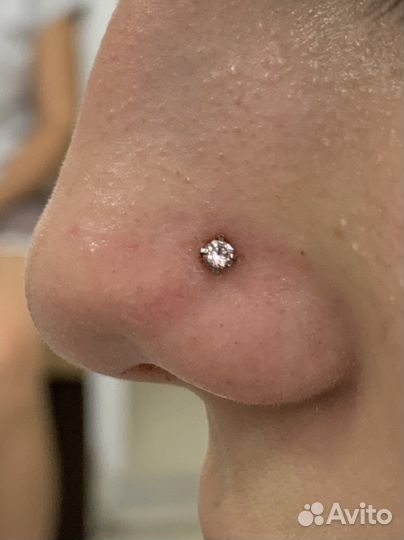 Прокол ушей,носа и др;