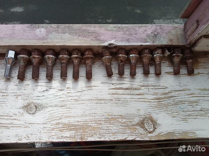 Болты колесные mercedes