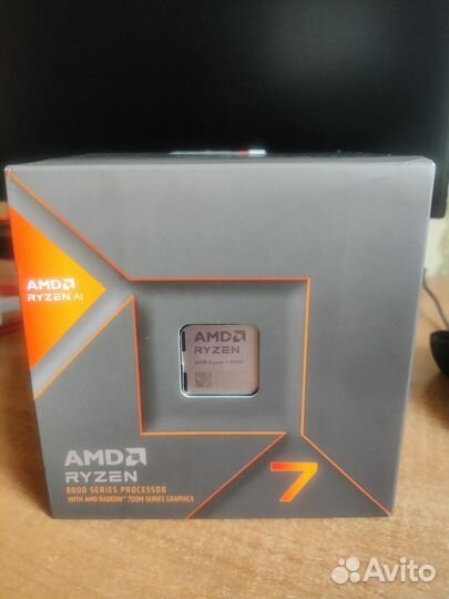 Процессор AMD Ryzen 7 8700G BOX