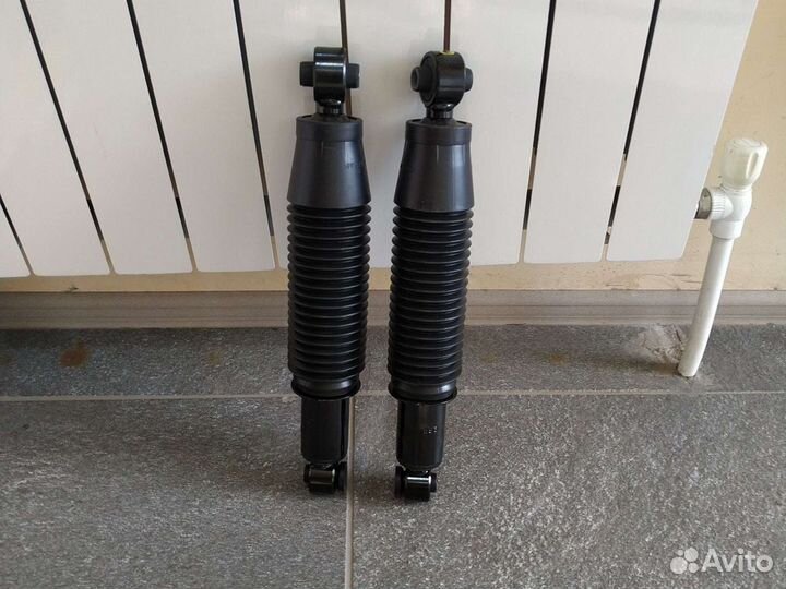 Амортизатор задний solaris rio