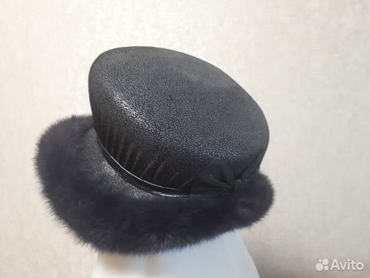 Шляпа женская зимняя