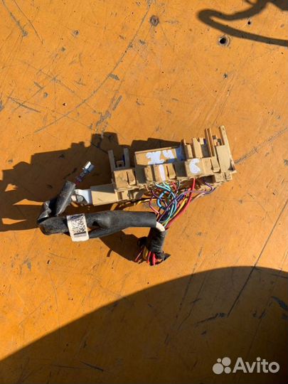 Блок предохранителей Nissan Juke 1.6