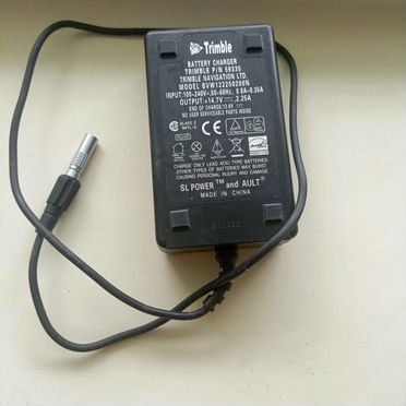 Зарядное устройство BVW122250400N для Trimbie