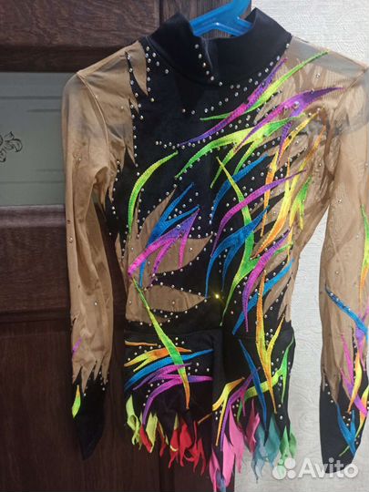 Купальник для художественной гимнастики