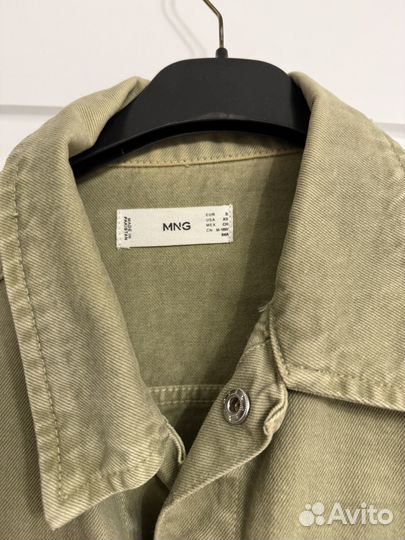 Джинсовая куртка mango