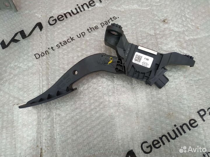 Педаль газа Kia Rio 4FB 1,6 Оригинал