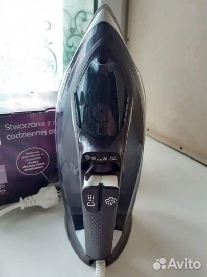 Утюг Philips Powerlife 2400w