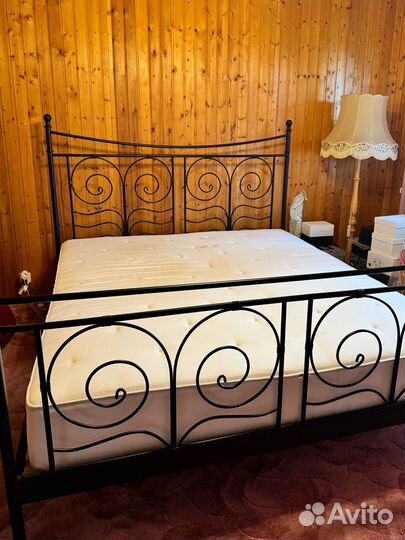 Кровать двухспальная 180 200 IKEA