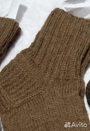 Вязаные носки из верблюжьей шерсти