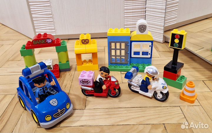 Lego duplo 10532 и 5679 Полиция