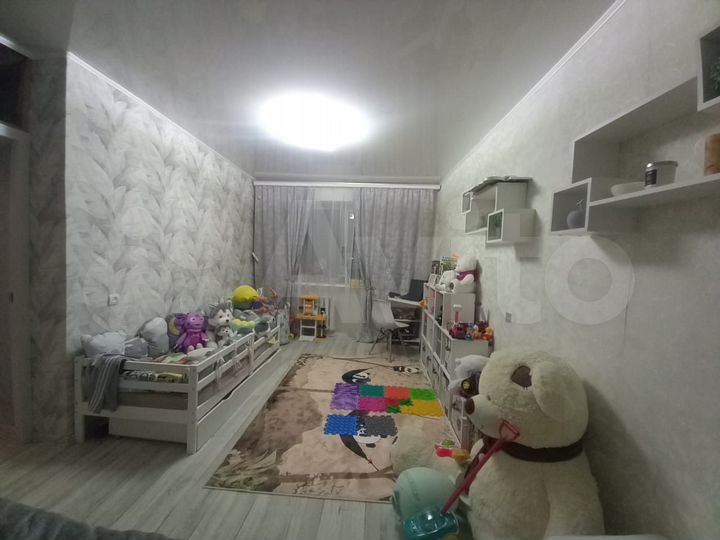 2-к. квартира, 56,5 м², 2/4 эт.