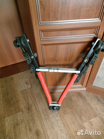 Крепление на фаркоп для перевозки велосипедов