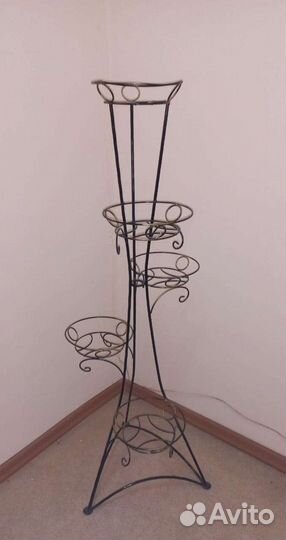Подставка под цветы 160см металлическая